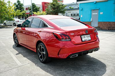 2022 MG 5 1.5 X SUNROOF