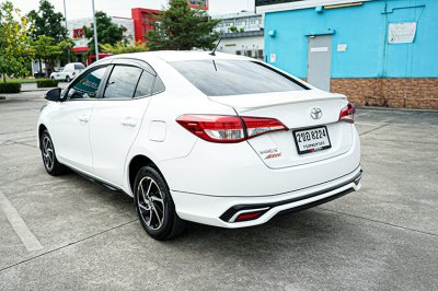 2022 TOYOTA YARIS ATIV 1.2 SPORT