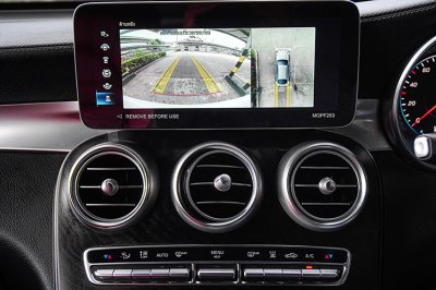 2023 Mercedes-Benz GLC300 2.0e 4MATIC AMG Dynamic 4WD