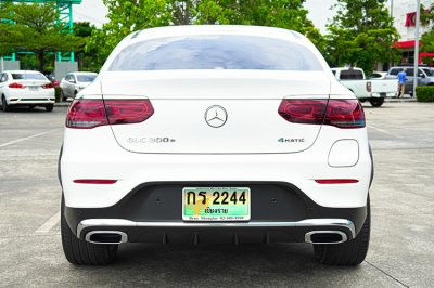 2023 Mercedes-Benz GLC300 2.0e 4MATIC AMG Dynamic 4WD