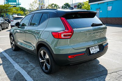 2022 Volvo XC40 0.0  Recharge Pure Electric AWD SUV