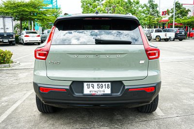2022 Volvo XC40 Recharge Pure Electric 4WD