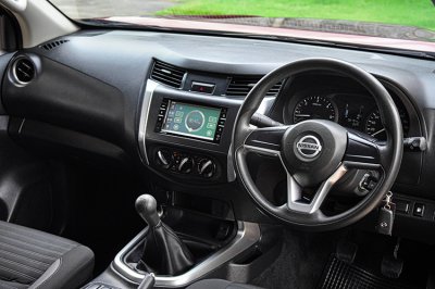 2022 Nissan Navara 2.5 SL King Cab