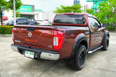 2022 Nissan Navara 2.5 SL King Cab
