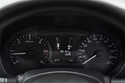 2022 Nissan Navara 2.5 SL King Cab