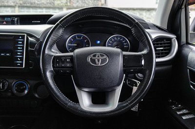 2020 Toyota Hilux Revo 2.4 DOUBLE CAB Prerunner E Pickup