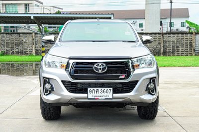 2020 Toyota Hilux Revo 2.4 DOUBLE CAB Prerunner E Pickup