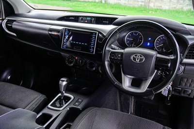 2020 Toyota Hilux Revo 2.4 DOUBLE CAB Prerunner E Pickup