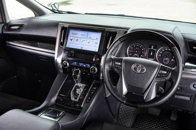 2015 Toyota ALPHARD 2.5 SC