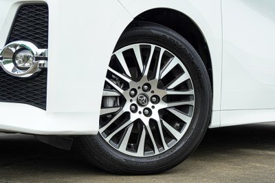 2015 Toyota ALPHARD 2.5 SC