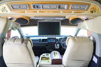 2020 Toyota Commuter 3.0 (ปี 19-30) Van