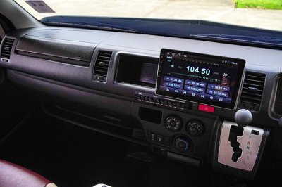 2020 Toyota Commuter 3.0 (ปี 19-30) Van