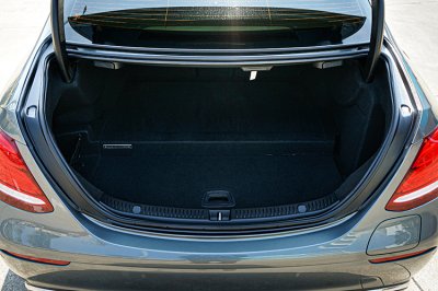 2019 BENZ E-CLASS E350e 2.0 AVANTGARDE