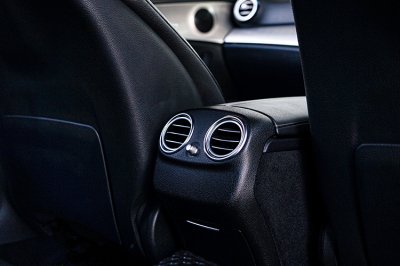 2019 BENZ E-CLASS E350e 2.0 AVANTGARDE