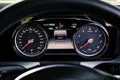 2019 BENZ E-CLASS E350e 2.0 AVANTGARDE