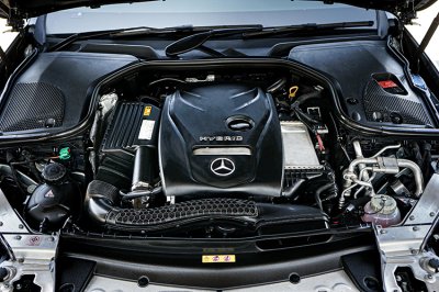 2019 BENZ E-CLASS E350e 2.0 AVANTGARDE