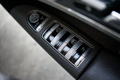 BENZ S-CLASS S320 L