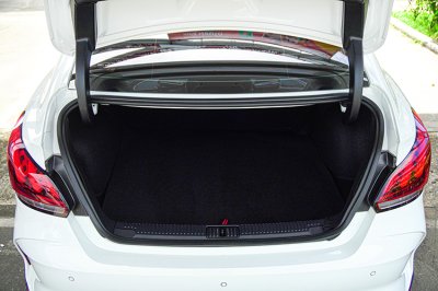 2023 MG MG5 1.5 D+