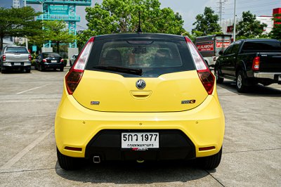 2016 MG 3 1.5 X SUNROOF