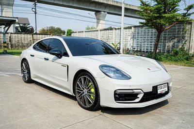 2022 PORSCHE PANAMERA  2.9 HYBRID