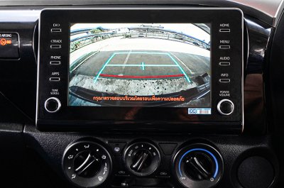 2022 Toyota HILUX REVO 2.4 Double Cab Prerunner Mid