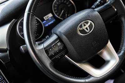 2018 Toyota HILUX REVO 2.4 Smart Cab E Plus Prerunner Pickup