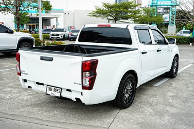 2023 Isuzu D-Max 1.9 Cab-4 S