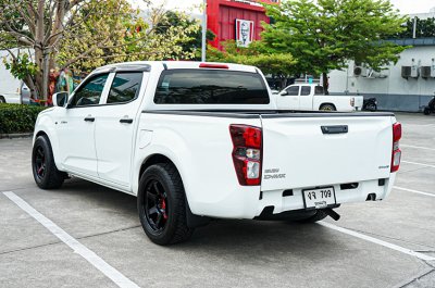 2023 Isuzu D-Max 1.9 S Cab-4