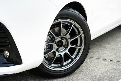 2021 Toyota Yaris 1.2 Entry Hatchback