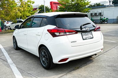 2021 Toyota Yaris 1.2 Entry Hatchback