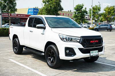 2018 Toyota HILUX REVO 2.4 Smart Cab E Plus Prerunner Pickup