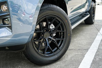 2023 Isuzu D-Max 1.9 Cab-4 Hi-Lander ZP