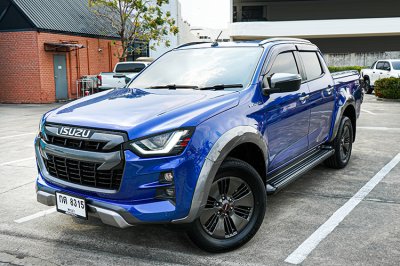2020 Isuzu D-Max 3.0 Cab-4 Vcross M 4WD