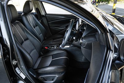 2023 Mazda 2 1.3 S Leather