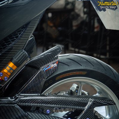 กันดีดหลังเพียวคาร์บอน FORZA 750 ลาย 2