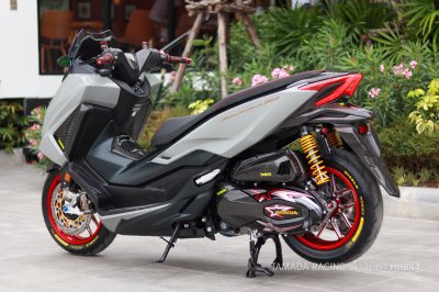บังโคลนหลัง คาร์บอนผ้าลาย4 สำหรับ FORZA350 ปี 2023-ปัจจุบัน