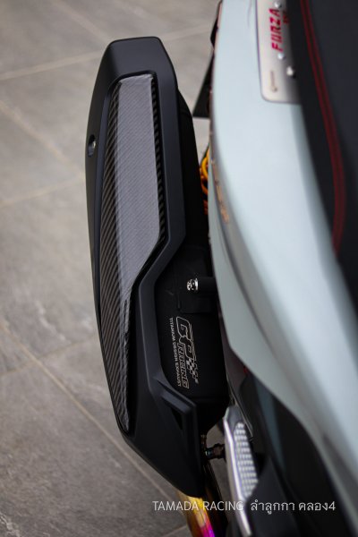 กันร้อนท่อเดิม คาร์บอนผ้าลาย4 สำหรับ FORZA350 ปี 2020-ปัจจุบัน