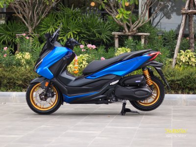เบาะโครงแท้ สองตอนบาง สำหรับ FORZA350 ,FORZA300 gen2