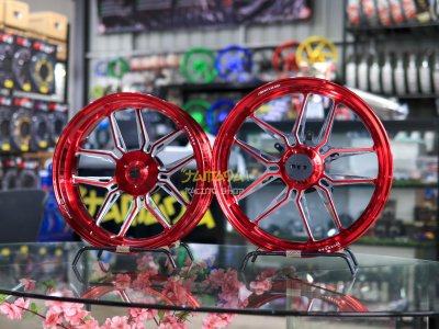 ล้อ CNC HOLA 10 ก้าน สำหรับ FORZA 350