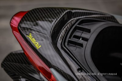 ปิดท้ายบน คาร์บอนผ้าลาย4 สำหรับ FORZA350 ทุกปี