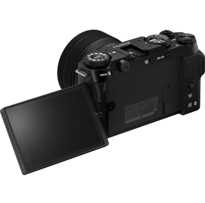 FUJIFILM X-M5 Kit XC 15-45mm f/3.5-5.6 Lens (Black)