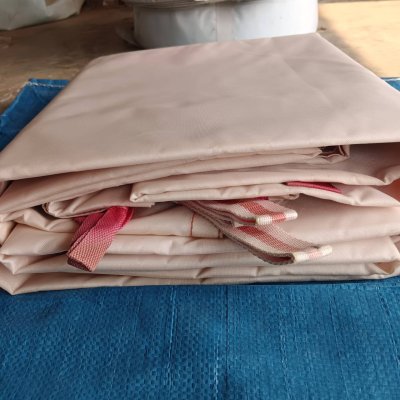 ผ้าใบผ้าเต็นท์ถุงลมนิรภัย(แบบติดหู)ใช้คลุมสินค้า-4X5