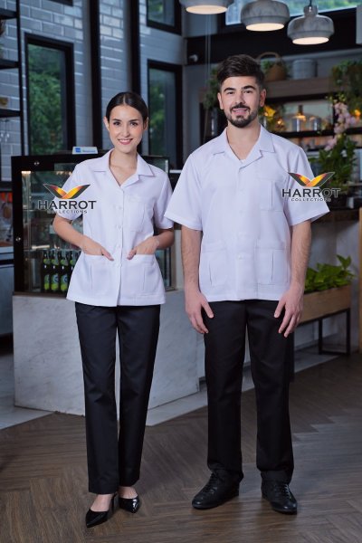 เสื้อกาวน์ แบบสั้น แขนสั้น สีขาว