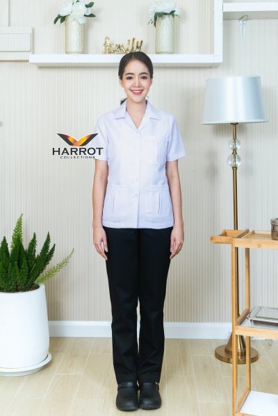 เสื้อกาวน์ แบบสั้น แขนสั้น สีขาว