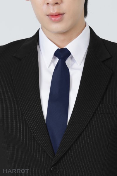 เนคไท สำเร็จรูป