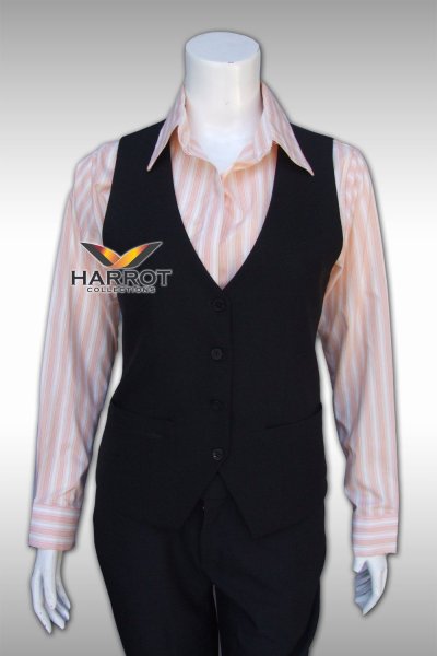 เสื้อกั๊ก กระดุม 4 เม็ด