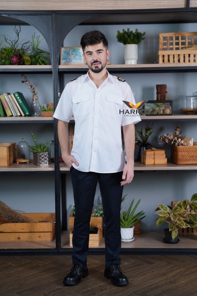 เสื้อนักบิน  เสื้อพนักงานขับรถ แขนสั้น สีขาว