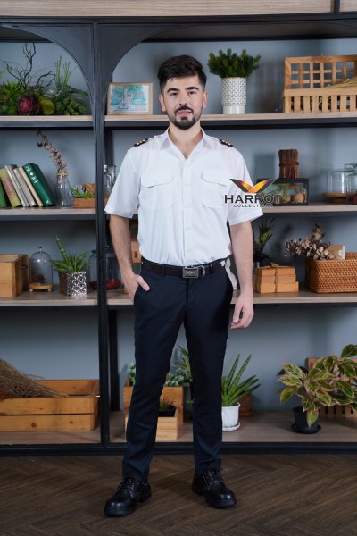 เสื้อนักบิน  เสื้อพนักงานขับรถ แขนสั้น สีขาว