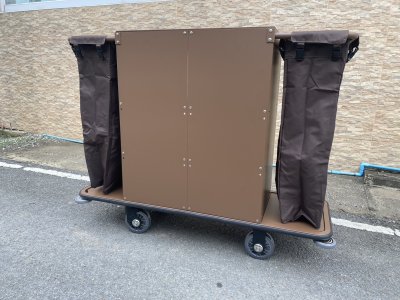 รถเข็นแม่บ้านสีน้ำตาล