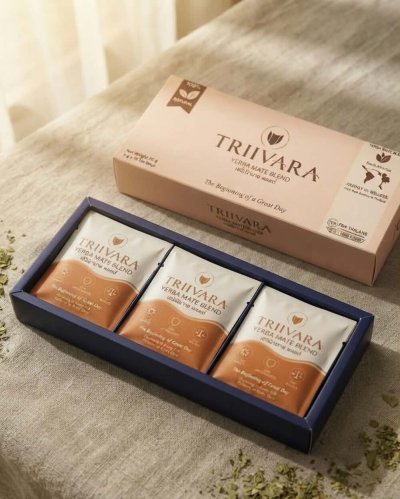 <img alt="TRIIVARA Yerba Mate Blend ซองชาพรีเมียมวางในกล่อง 15 ซอง">